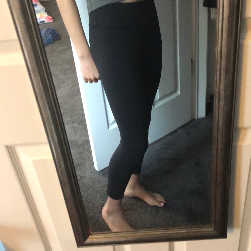 Black lulu leggings